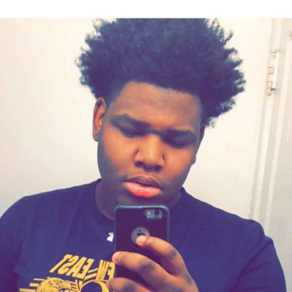 Meet your Posher, Nigel - Picture 1 of 1